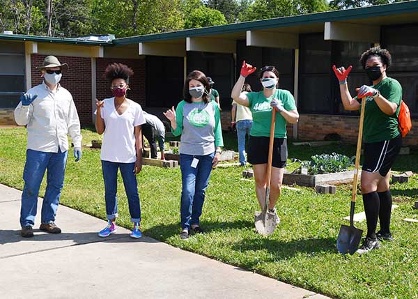 Volunteers at Niner University Elementary